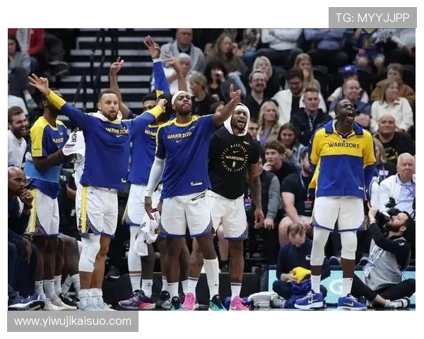 2021年勇士与国王精彩对决录像回放全程回顾与精彩瞬间分析