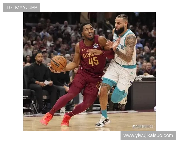活塞对决黄蜂NBA图文直播精彩瞬间全记录